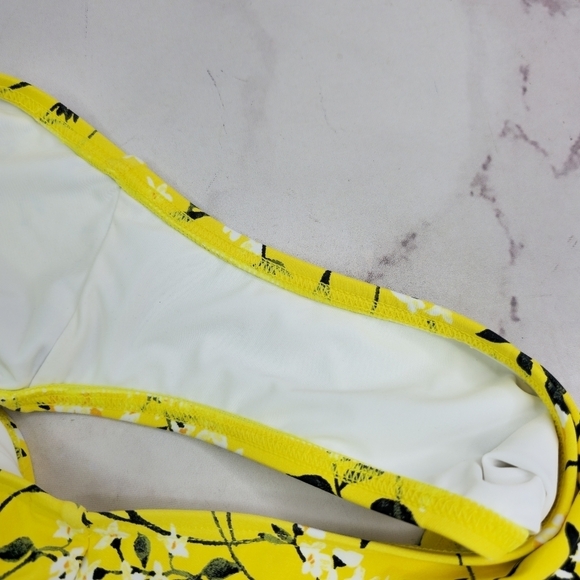 La Blanca One Piece Womens 4 6 Small Swim Yellow Floral Bathing Suit Ruched - Picture 12 of 14